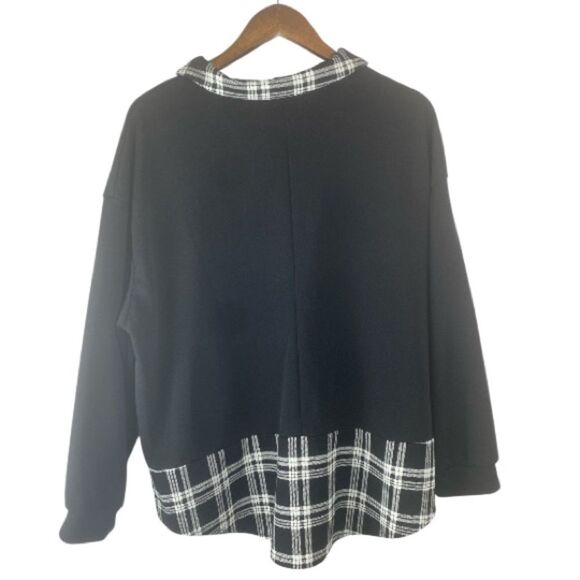 SHEIN Black and White Plaid Sweater// 2XL - Picture 5 of 7